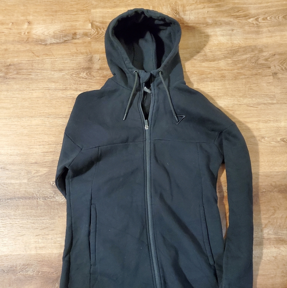 Gymshark Men's Sweater Size Medium